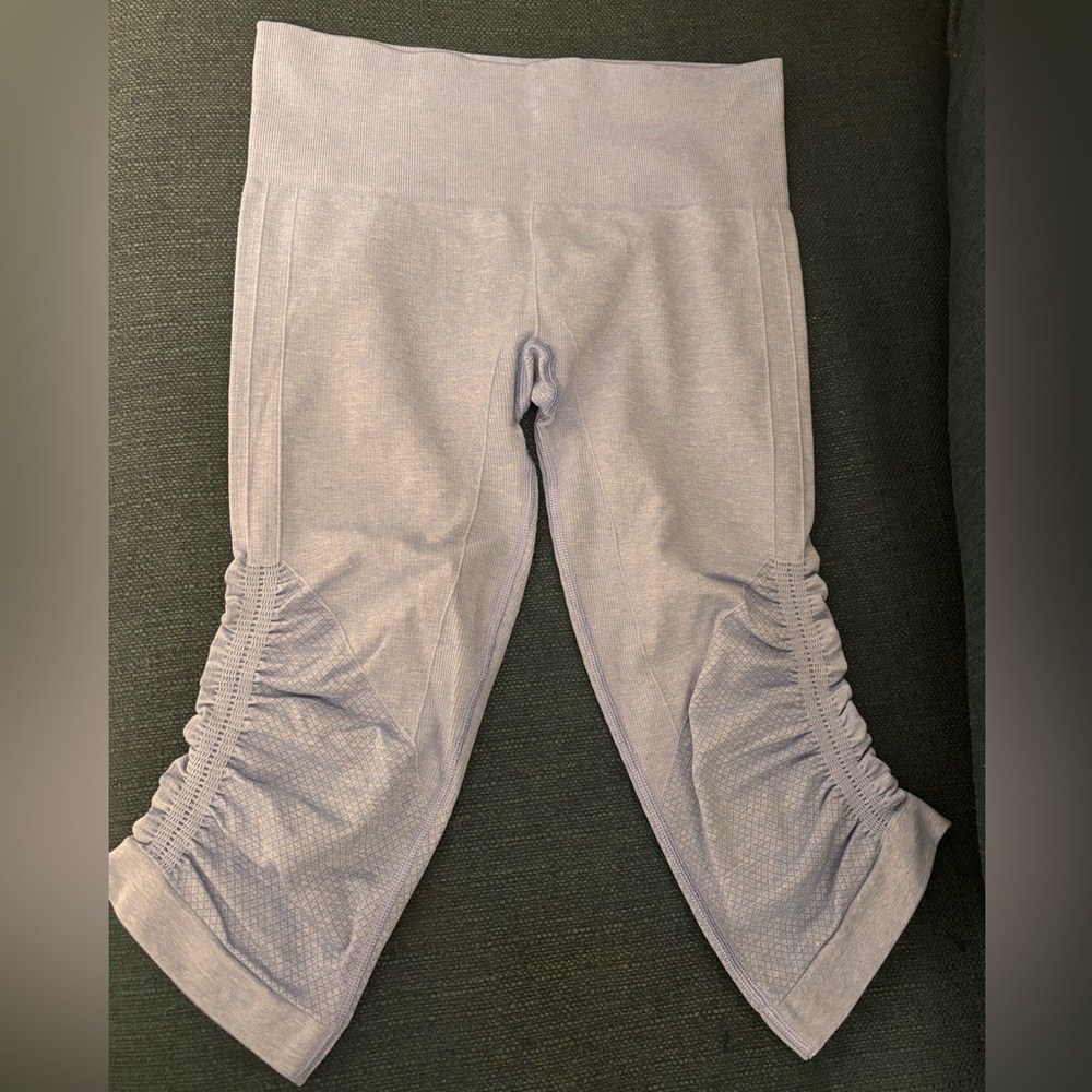 (Set of 2 grey/blue) Lululemon In the Flow Crop Leggings